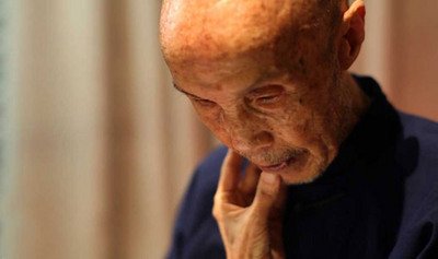 Знаменитый тайваньский поэт Чжоу Мэн-де скончался в возрасте 92 лет