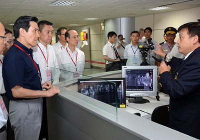 Президент Ма пообещал и далее модернизировать международный аэропорт Таоюань