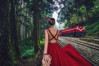 В Тайбэе открылась выставка произведений российского фотографа – создателя фотосессии «Следуй за мной»