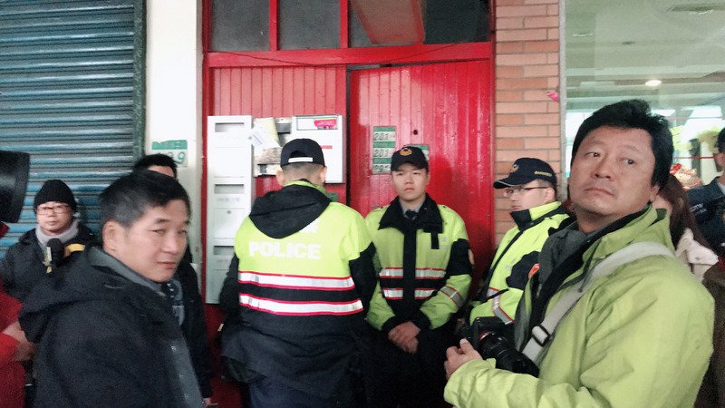 Тайваньская полиция пришла с обысками к пресс-секретарю прокитайской политической партии