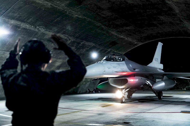42 истребителя F-16V будут переданы в эксплуатацию к концу марта
