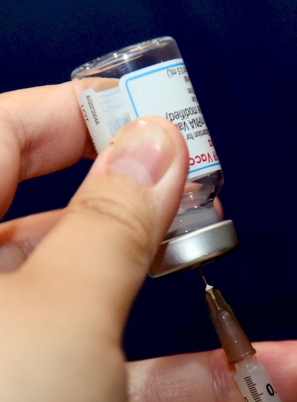 Япония пожертвует Тайваню ещё 1 млн доз вакцины от COVID-19