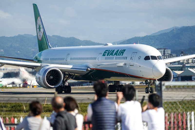 На Тайване может пройти забастовка пилотов авиакомпании EVA Air