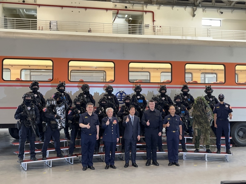 Президент Лай посетил Центр подготовки по борьбе с терроризмом